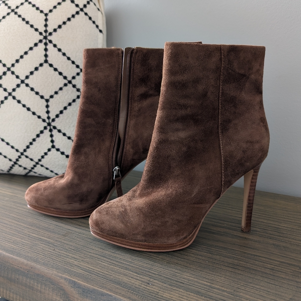 Nine West brown suede Boots